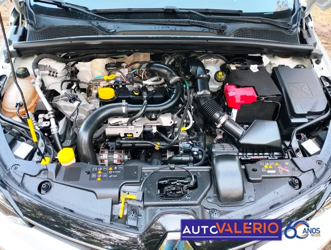 Renault Clio 2023 - 15950 EUR, 55104 km - AUTO.MOTO.pt - 55104km - foto 29 de 31