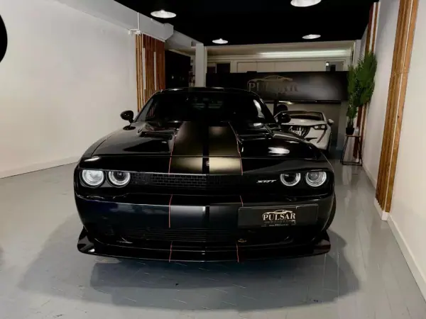 Dodge Challenger 2018 - 54900 EUR, 86429 km - AUTO.MOTO.pt - 86429km - foto 11 de 11