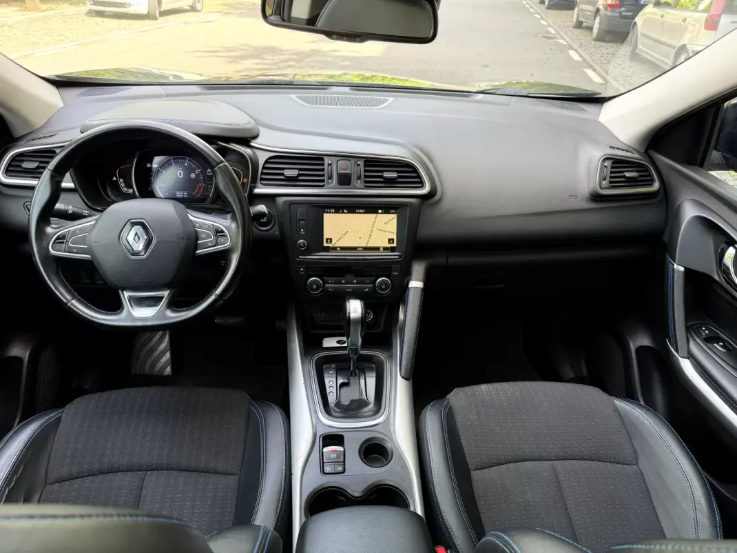 Renault Kadjar 2018 - 15950 EUR, 160000 km - AUTO.MOTO.pt - 160000km - foto 9 de 12