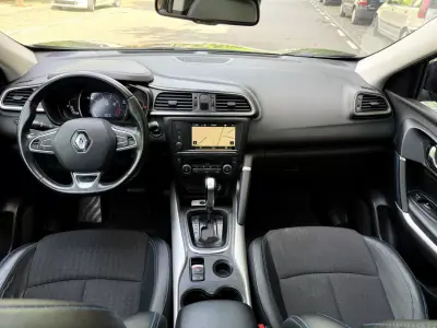 Renault Kadjar 2018 - 15950 EUR, 160000 km - AUTO.MOTO.pt - 160000km - foto 9 de 12
