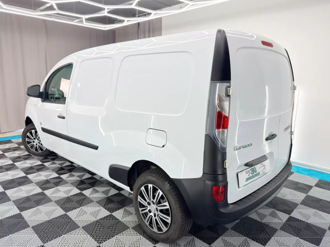 Renault 2016 - 7250 EUR, 33700 km - 33700km - foto 5 de 18