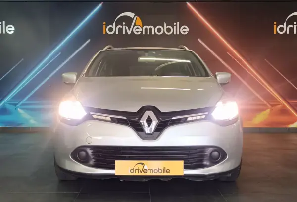 Renault Clio Break 2012 - 7500 EUR, 243550 km - AUTO.MOTO.pt - 243550km - foto 4 de 27
