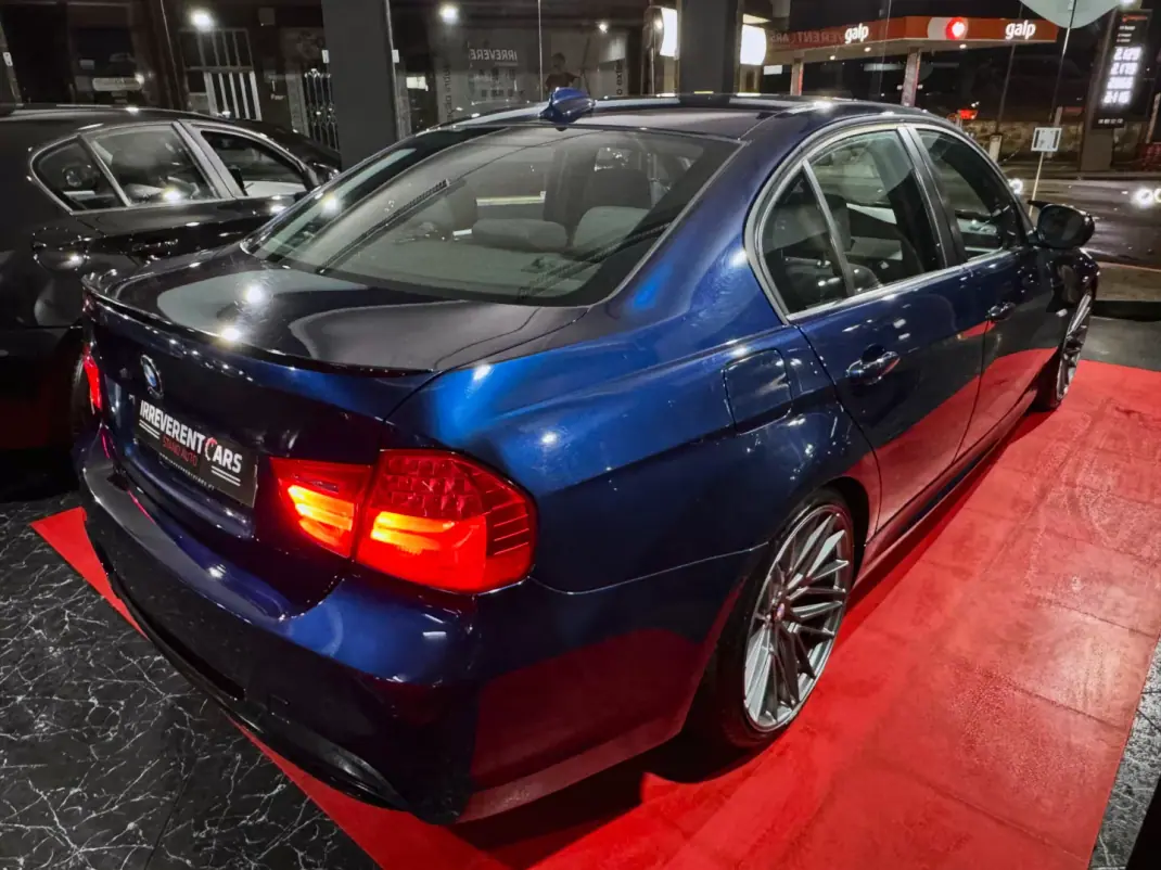BMW 318 2011 - 15990 EUR, 197590 km - AUTO.MOTO.pt - 197590km - foto 26 de 27