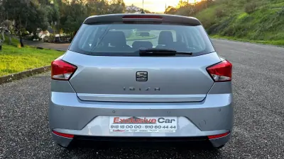 SEAT Ibiza 2018 - 13500 EUR, 130000 km - AUTO.MOTO.pt - 130000km - foto 4 de 14