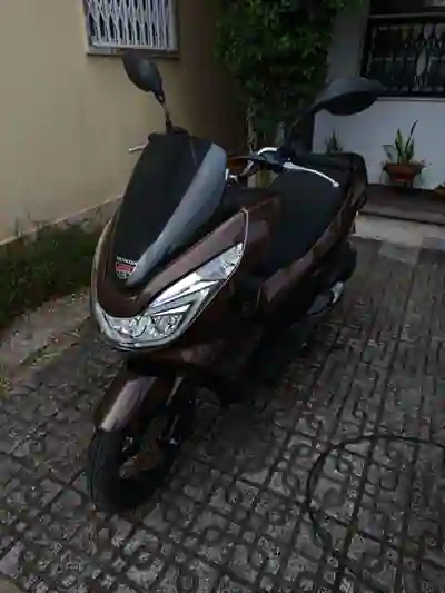 Honda PCX 125 2016 — foto 2 de 5