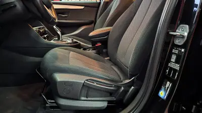 BMW 216 Active Tourer 2019 - 16890 EUR, 108650 km - AUTO.MOTO.pt - 108650km - foto 51 de 69