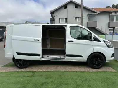 Ford Transit 2020 - 16900 EUR, 200000 km - AUTO.MOTO.pt - 200000km - foto 9 de 37