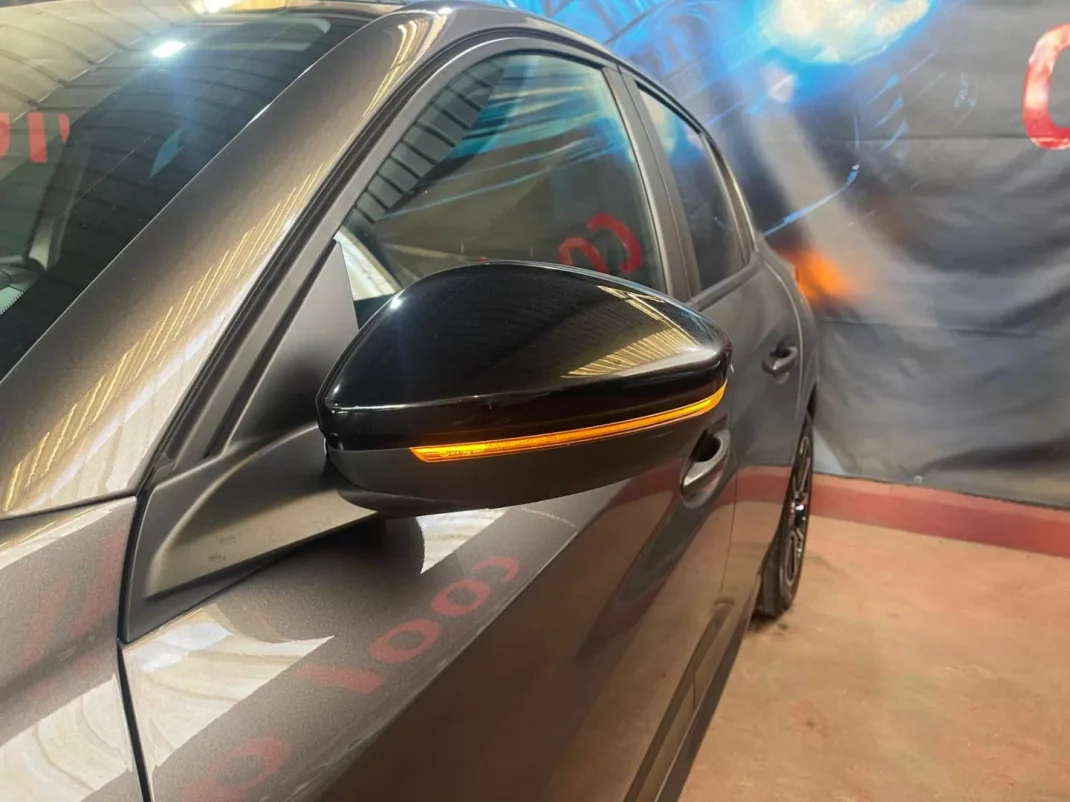 Peugeot 208 2023 - 14900 EUR, 44000 km - AUTO.MOTO.pt - 44000km - foto 25 de 47