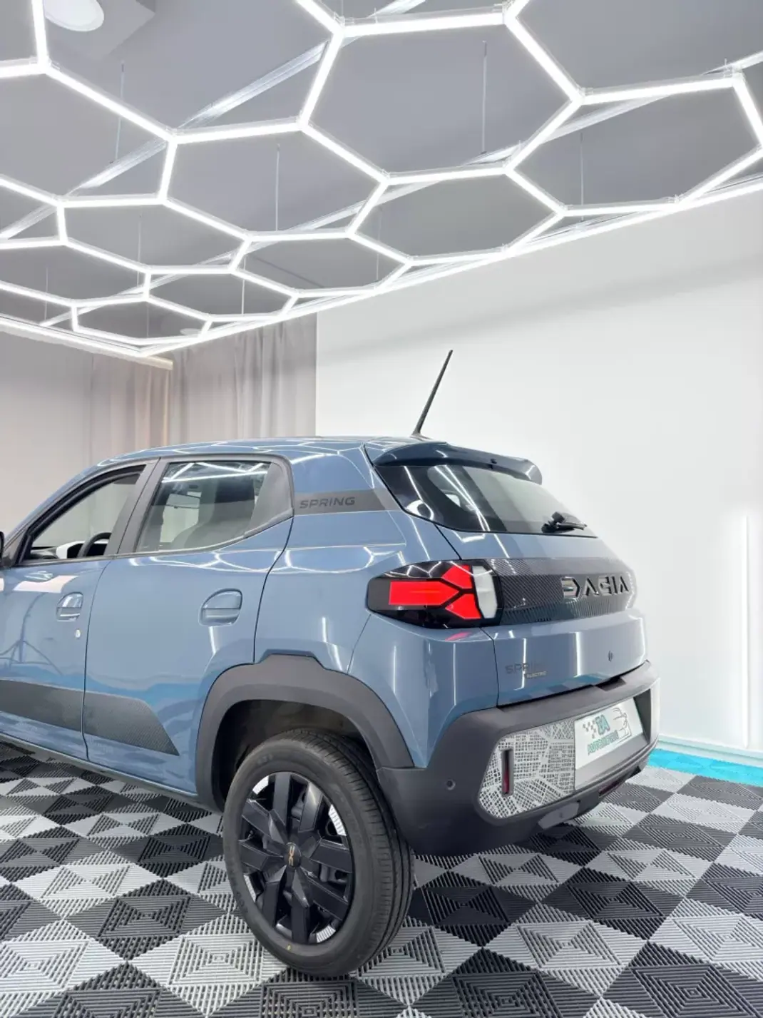 Dacia Spring 2024 - 15750 EUR, 6000 km - AUTO.MOTO.pt - 6000km - foto 7 de 23