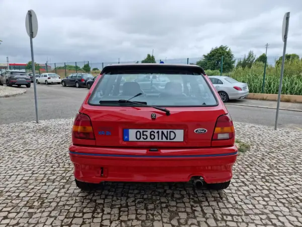 Ford Fiesta 1990 - 9950 EUR, 55000 km - AUTO.MOTO.pt - 55000km - foto 4 de 16