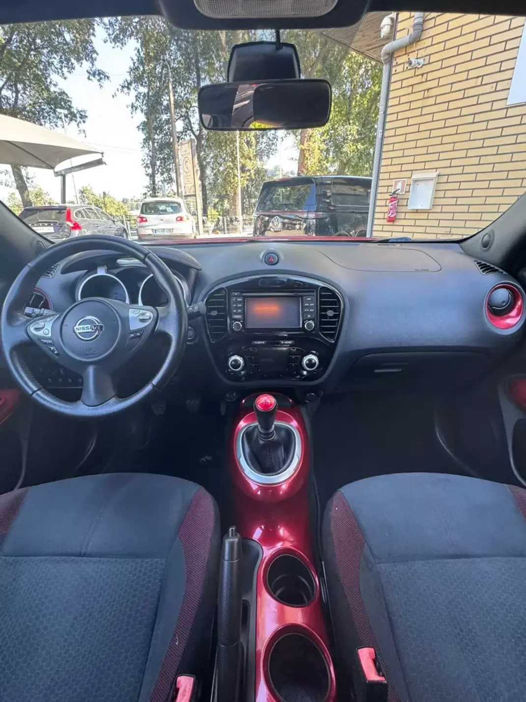 Nissan Juke 2015 - 11450 EUR, 74226 km - 74226km - foto 6 de 13