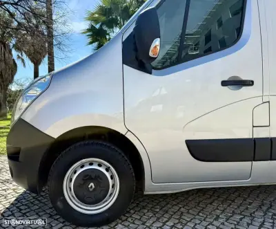 Renault Master 2.3 DCI L2H2 2020 - 17990 EUR, 144250 km - AUTO.MOTO.pt - 144250km - foto 31 de 38