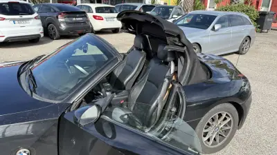 BMW Z4 2005 - 19900 EUR, 97000 km - AUTO.MOTO.pt - 97000km - foto 8 de 27