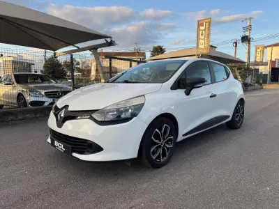Renault Clio 2016 - 9990 EUR, 114000 km - AUTO.MOTO.pt - 114000km - foto 3 de 22