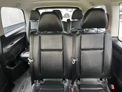 Mercedes-Benz Vito Tourer 2016 - 26900 EUR, 220000 km - AUTO.MOTO.pt - 220000km - foto 38 de 55