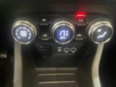 Renault Clio 2022 - 17899 EUR, 38000 km - AUTO.MOTO.pt - 38000km - foto 41 de 54