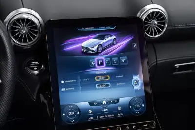 Mercedes-Benz SL 43 AMG 2022 - 109950 EUR, 30000 km - AUTO.MOTO.pt - 30000km - foto 48 de 51