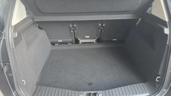 Ford C-Max 2016 - 10990 EUR, 117000 km - AUTO.MOTO.pt - 117000km - foto 18 de 22