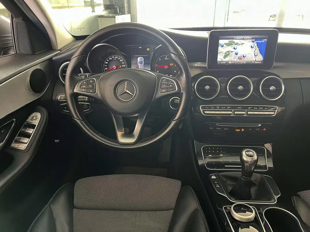 Mercedes-Benz C 200 2018 - 17800 EUR, 212761 km - 212761km - foto 9 de 27