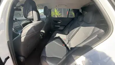 Mercedes-Benz C 300e 2022 - 33990 EUR, 90000 km - AUTO.MOTO.pt - 90000km - foto 23 de 29