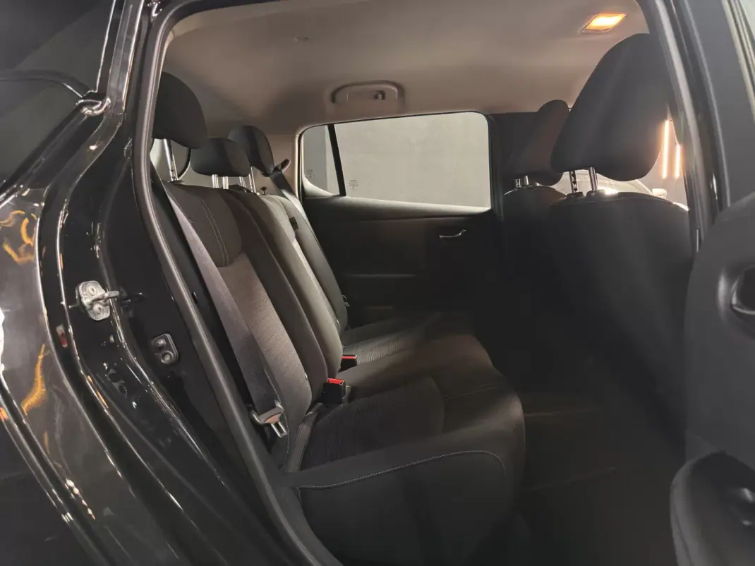 Nissan Leaf 2022 - 15990 EUR, 95500 km - AUTO.MOTO.pt - 95500km - foto 30 de 32