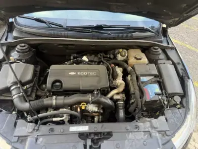 Chevrolet Cruze 2013 - 6800 EUR, 166000 km - AUTO.MOTO.pt - 166000km - foto 30 de 31