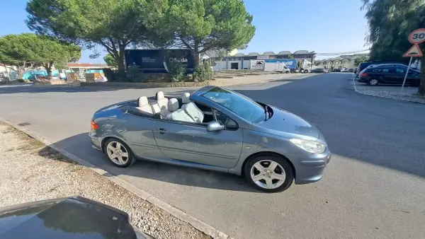 Peugeot 307 CC 2006 - 6490 EUR, 225826 km - AUTO.MOTO.pt - 225826km - foto 21 de 50