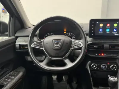 Dacia Sandero 2022 - 14890 EUR, 80000 km - AUTO.MOTO.pt - 80000km - foto 17 de 29