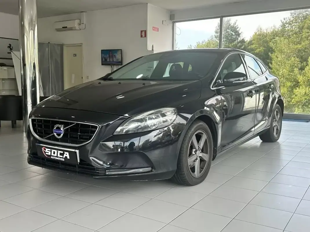 Volvo V40 Cross Country 2013 - 8750 EUR, 292850 km - 292850km - foto 3 de 34