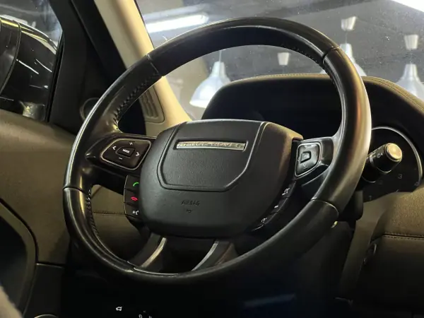 Land Rover Range Rover Evoque 2012 - 17990 EUR, 235000 km - AUTO.MOTO.pt - 235000km - foto 28 de 51