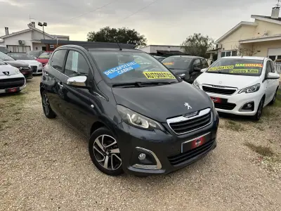 Peugeot 108 2016 - 11990 EUR, 79638 km - AUTO.MOTO.pt - 79638km - foto 2 de 3