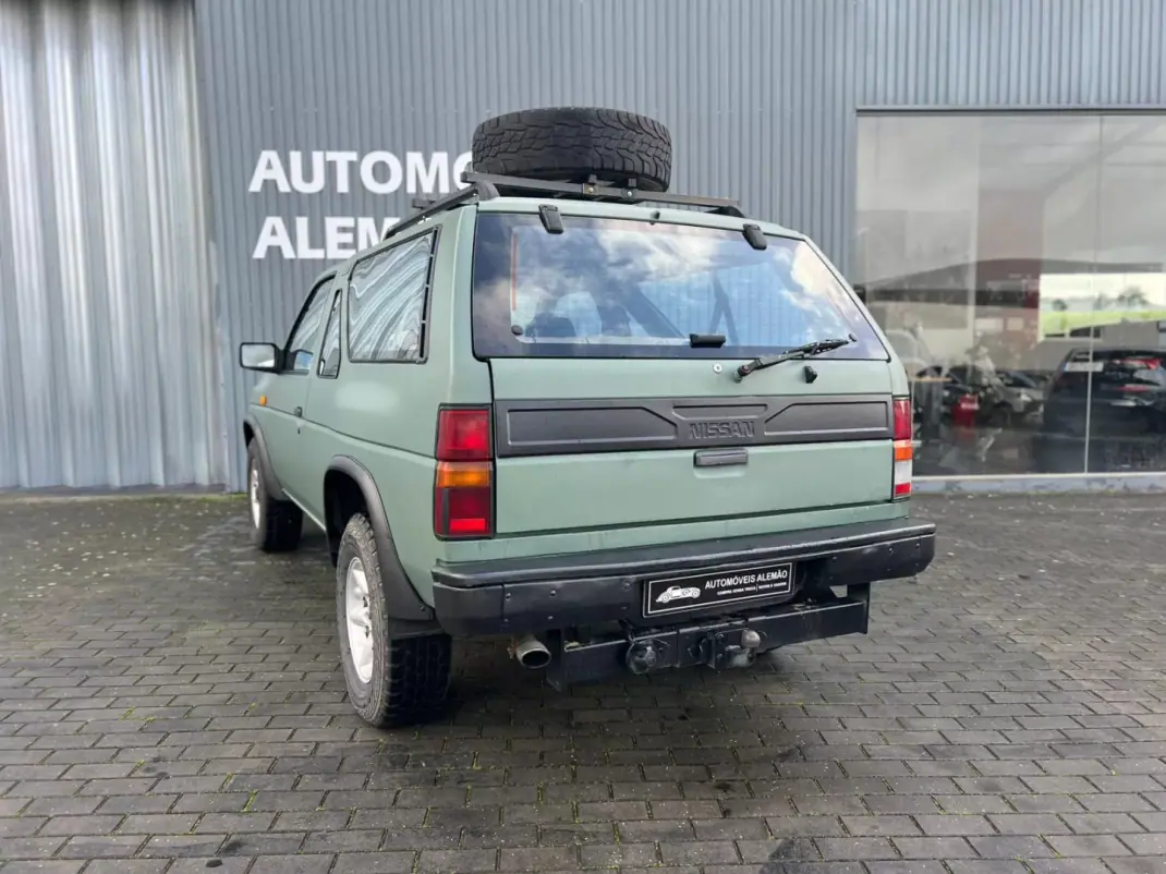 Nissan Terrano 1990 - 7500 EUR, 356940 km - AUTO.MOTO.pt - 356940km - foto 7 de 15
