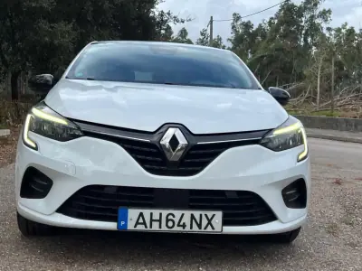 Renault Clio 2021 - 13750 EUR, 170210 km - 170210km - foto 13 de 41