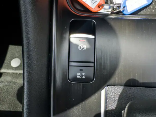 Nissan Qashqai 2022 - 22990 EUR, 114000 km - AUTO.MOTO.pt - 114000km - foto 44 de 50