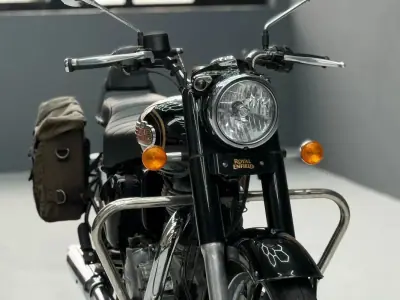 Royal Enfield Bullet Trials 500 Works Replica 2024 - 3950 EUR, 12701 km - AUTO.MOTO.pt - 12701km - foto 4 de 9