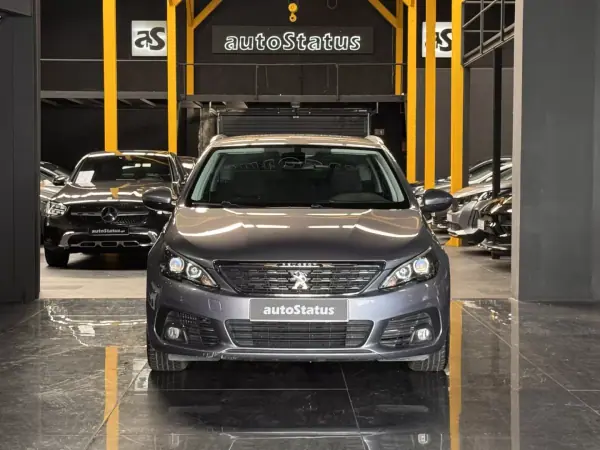 Peugeot 308 SW 2021 — photo 2 of 23