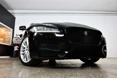 Jaguar XF 2016 - 25900 EUR, 63375 km - AUTO.MOTO.pt - 63375km - foto 7 de 36