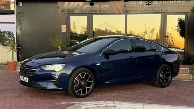 Opel Insignia Grand Sport 2021 - 14990 EUR, 169000 km - AUTO.MOTO.pt - 169000km - foto 5 de 38