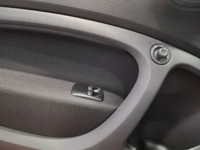 Smart ForTwo Coupé 2018 - 11280 EUR, 51580 km - 51580km - foto 23 de 29