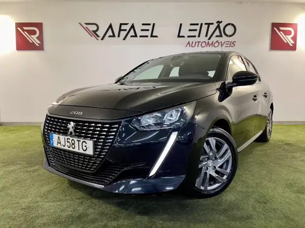 Peugeot 208 2021