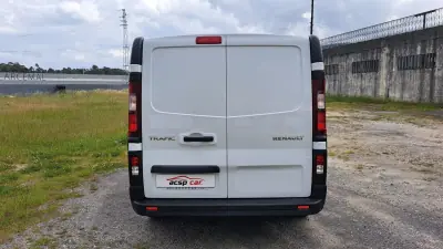 Renault Trafic 1.6DCi L1H1 2020 - 18900 EUR, 274037 km - AUTO.MOTO.pt - 274037km - foto 6 de 25