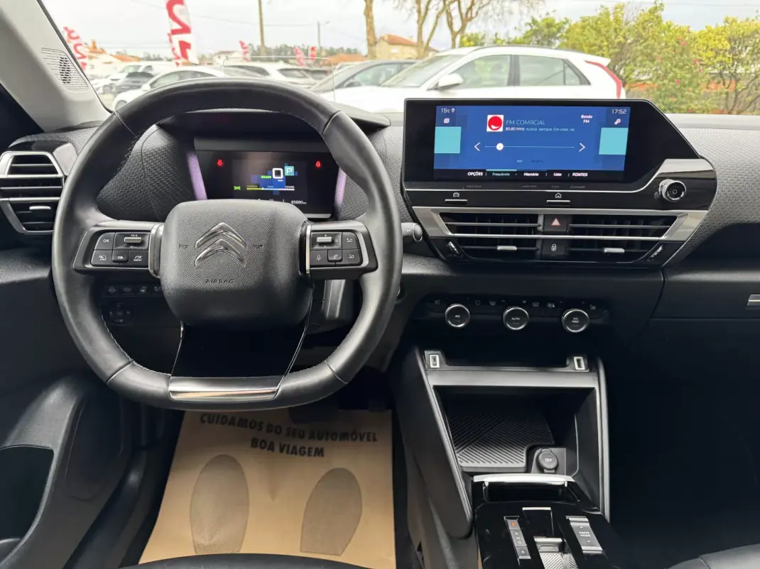 Citroën e-C4 2022 - 18500 EUR, 65000 km - AUTO.MOTO.pt - 65000km - foto 9 de 48