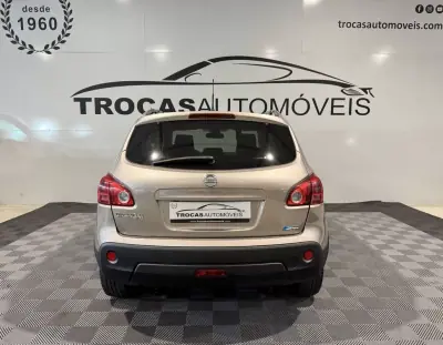 Nissan Qashqai 2009 - 8990 EUR, 201855 km - AUTO.MOTO.pt - 201855km - foto 21 de 31