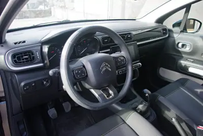 Citroën C3 2019 - 13900 EUR, 38919 km - AUTO.MOTO.pt - 38919km - foto 17 de 33