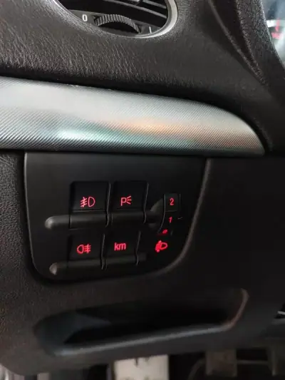 Alfa Romeo 159 Sportwagon 2008 - 7250 EUR, 221050 km - AUTO.MOTO.pt - 221050km - foto 23 de 37