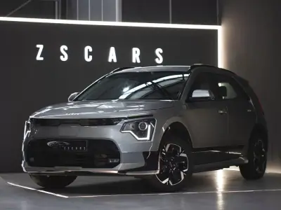 Kia e-Niro 2022 - 25990 EUR, 60682 km - AUTO.MOTO.pt - 60682km - foto 3 de 19