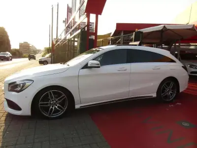 Mercedes-Benz CLA 200 2019 - 26899 EUR, 154950 km - foto 1 de 38