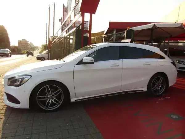 Mercedes-Benz CLA 200 d Shooting Brake AMG Line Aut. 2019 Diesel