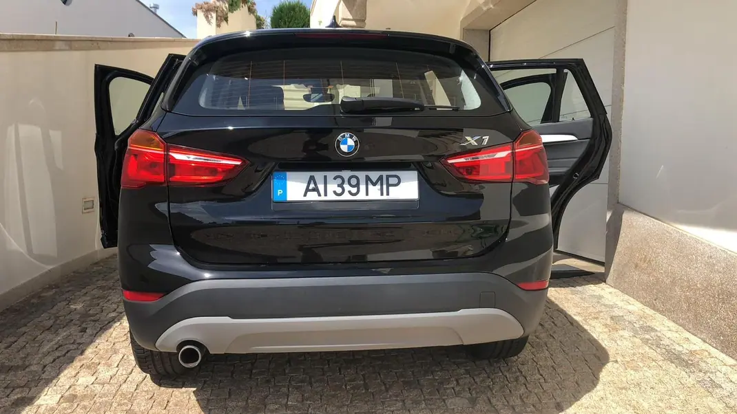 BMW X1 2017 - 15600 EUR, 189000 km - 189000km - foto 3 de 3