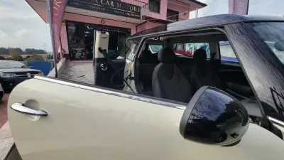 MINI Clubman 2013 - 10490 EUR, 188000 km - AUTO.MOTO.pt - 188000km - foto 23 de 27